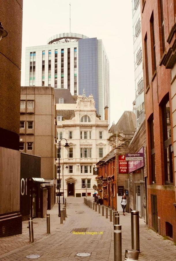 Centrally Located 3 Bed Apartment Cardiff Luaran gambar